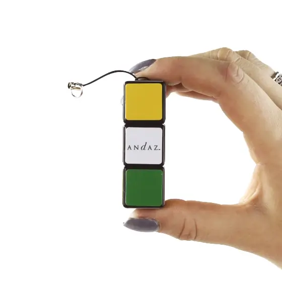 Rubix Cube USB view 3